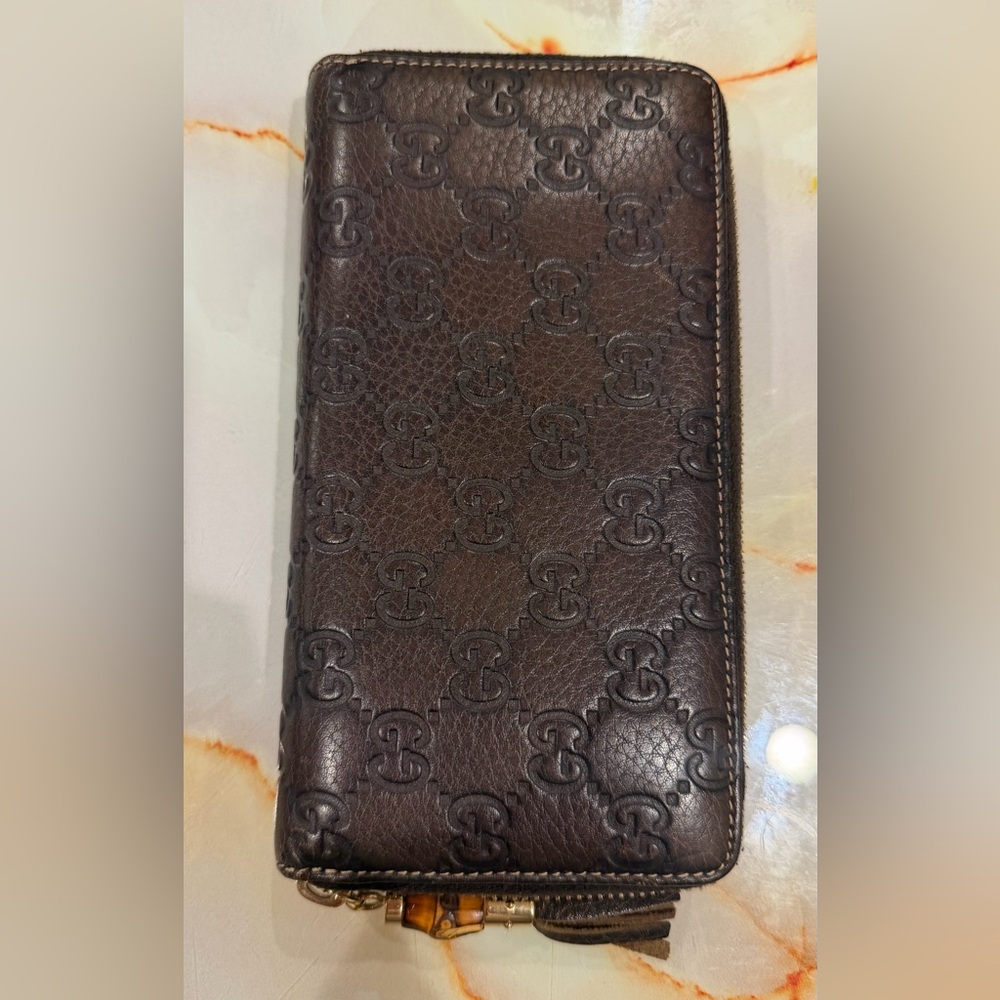 Gucci  Bamboo Dark Brown Embossed Leather wallet